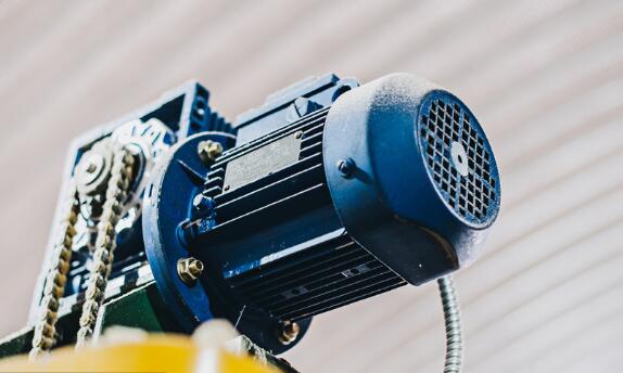 單相電機(jī)電容接反會有什么影響？（必看的電機(jī)維修方法）